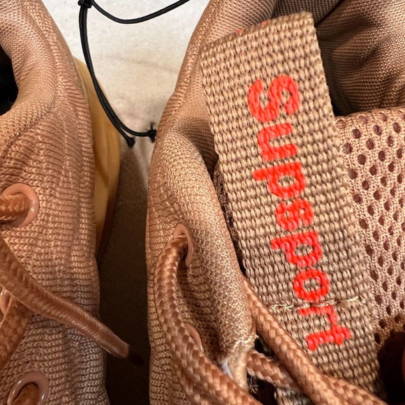 Mens Beige Non-slip Running Shoes NWOT Size 8 SupSport EU 42 Spiral Sole UNIQUE - Picture 2 of 10